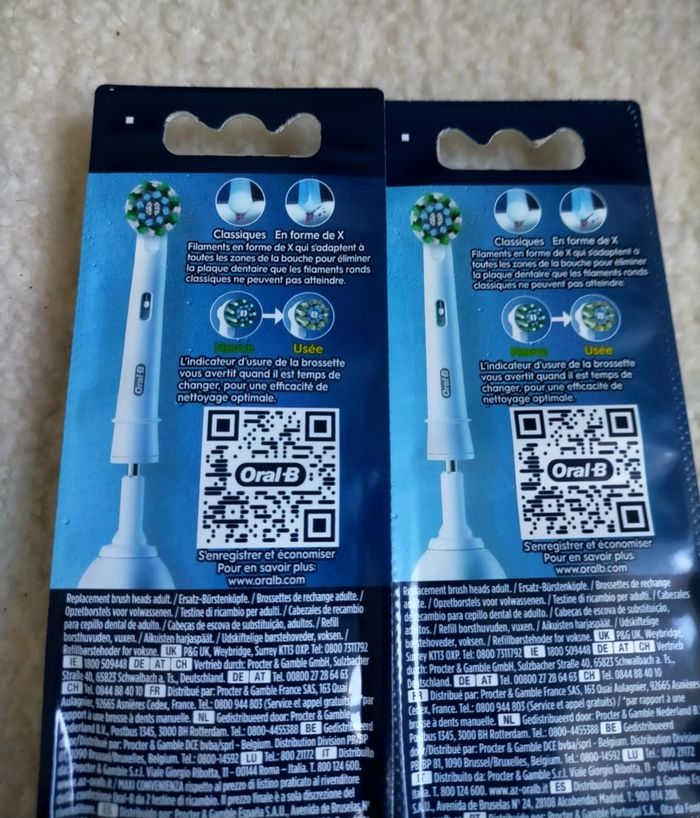 Lot 6 brossettes Oralb pro cross action blanche - photo numéro 4