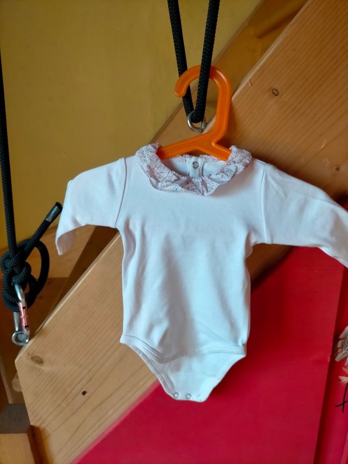 Ravissant bodie Jacadi neuf 3 mois