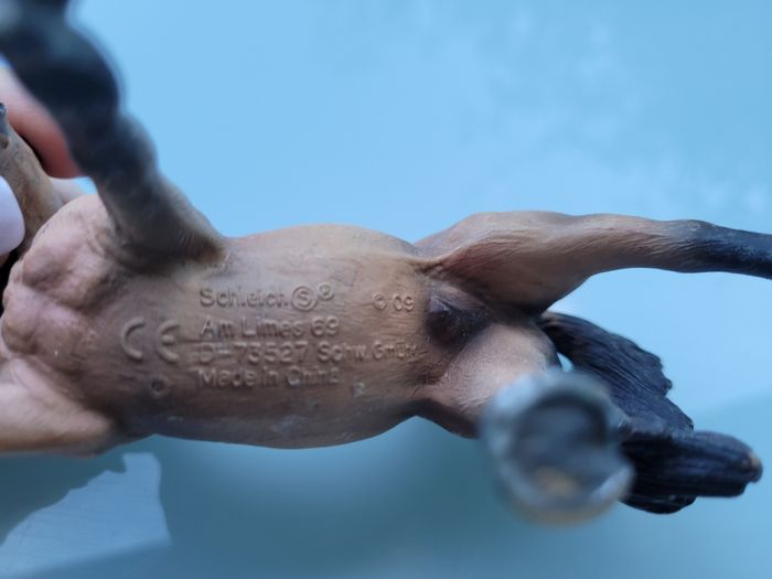 Lot de 3 Chevaux Scheich : 1 marron et noir, 1 marron/gris et 1 marron crinière tressée noeuds verts - photo numéro 10