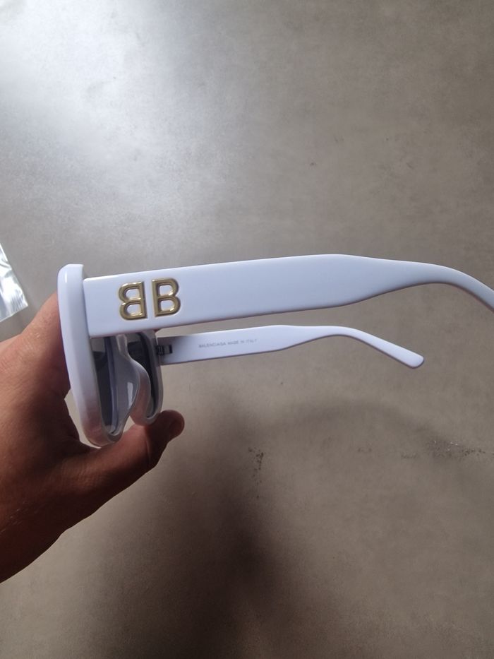 Lunettes de Soleil balenciaga - photo numéro 2
