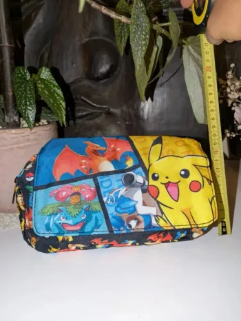 Trousse Pokémon NEUVE accessoire scolaire pratique pour enfants et fans