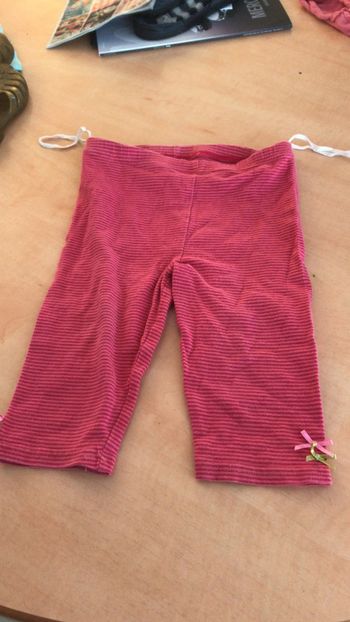 Pantacourt rouge rayé rose double ruban 4ans