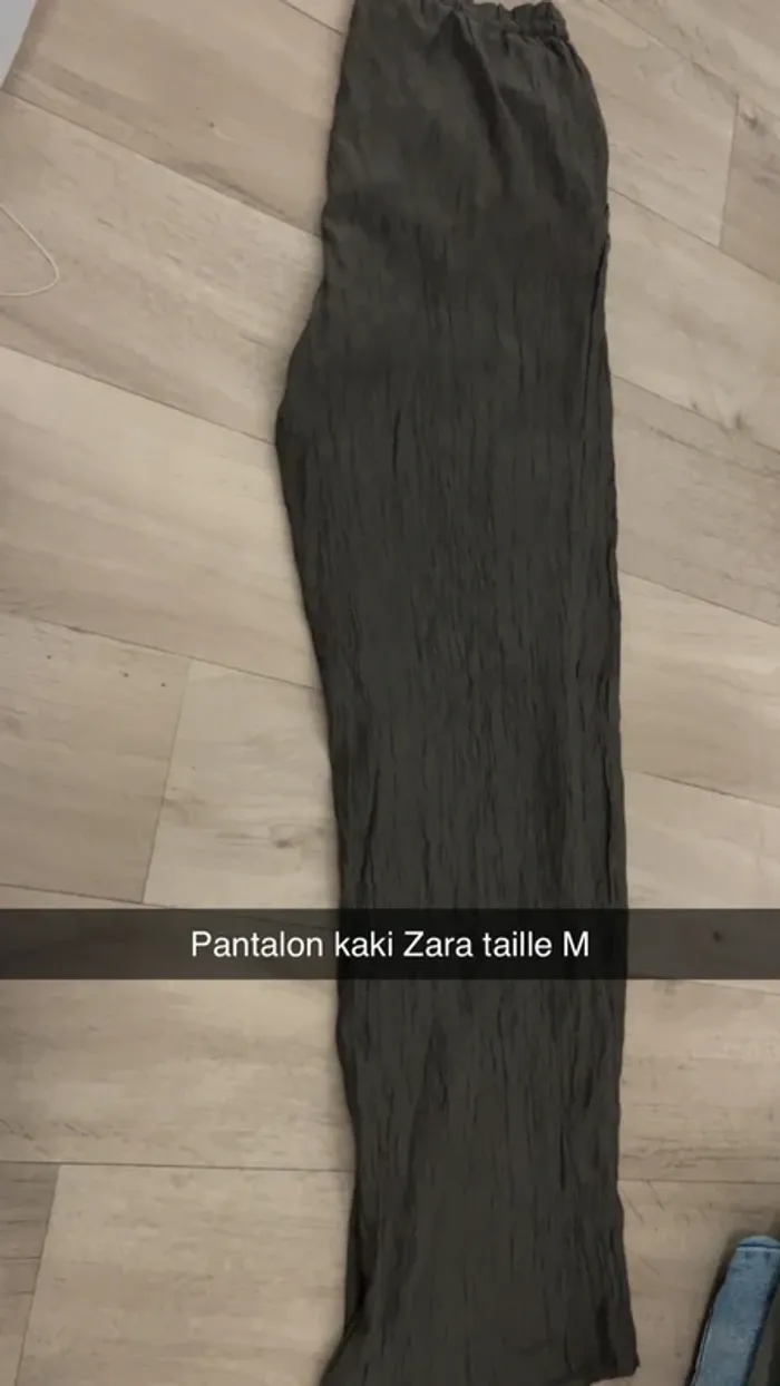 Pantalon kaki Zara taille M très bon état