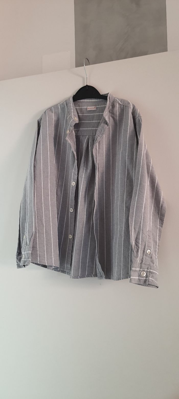 Chemise grise 7 ans
