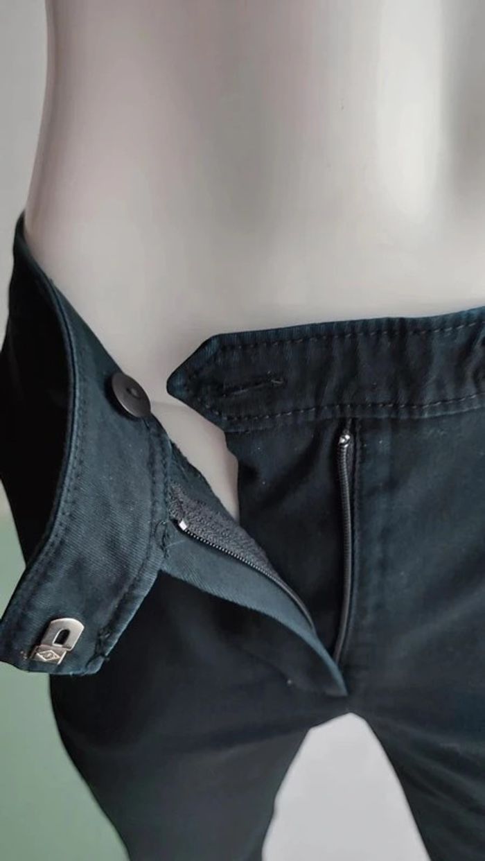 Pantalon noir - photo numéro 3