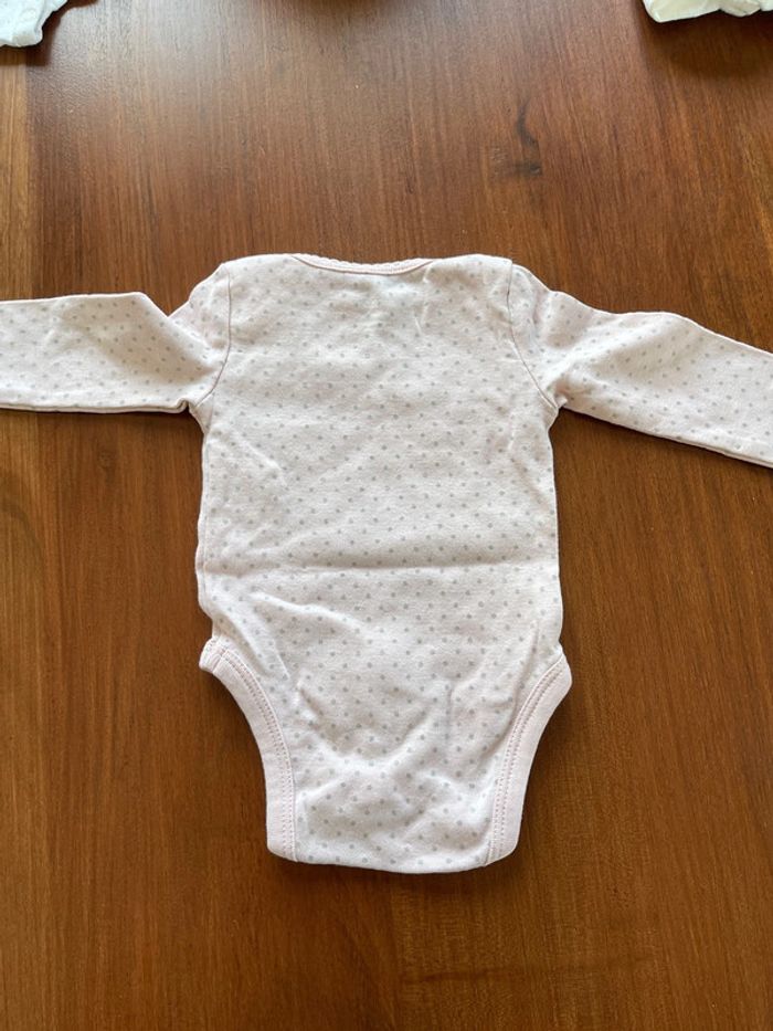 Lot de 2 bodies neufs Obaïbi taille 1 mois. - photo numéro 7