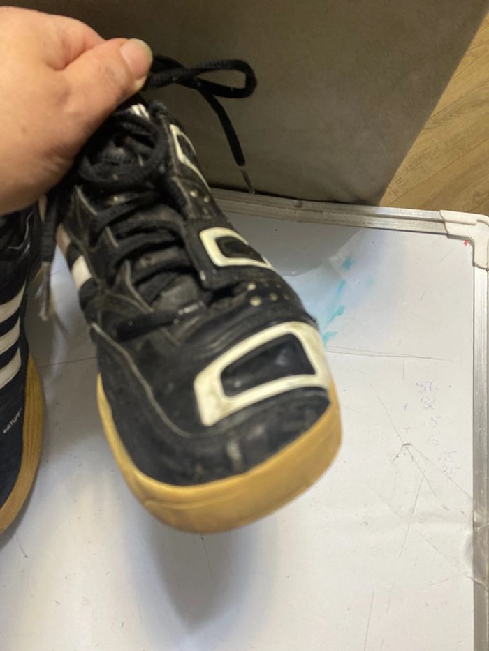 Baskets Adidas. Pointure 38. - photo numéro 10