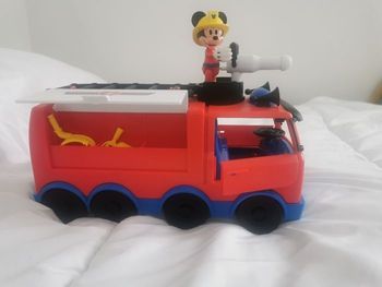 DISNEY MICKEY Camion pompier Super Rescue