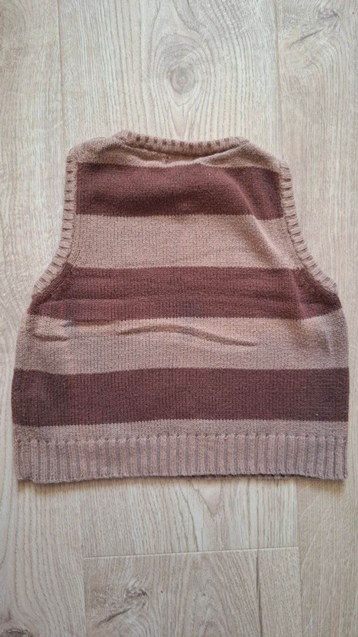 Lot 2 pulls sans manche 12mois - photo numéro 7
