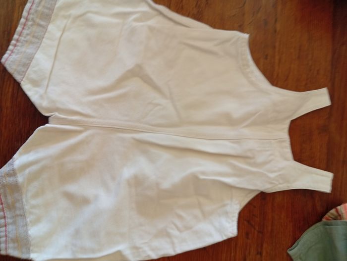 Lot de 4 salopettes short taille 6 mois - photo numéro 5