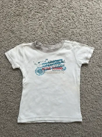 Tee shirt
