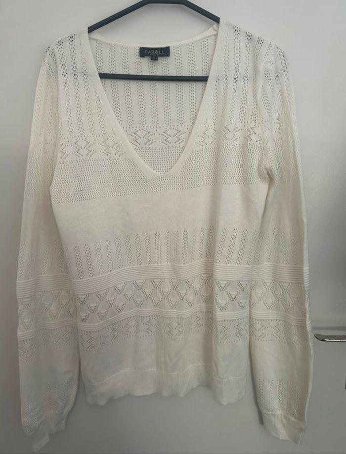 Pull Caroll écru col V Taille S