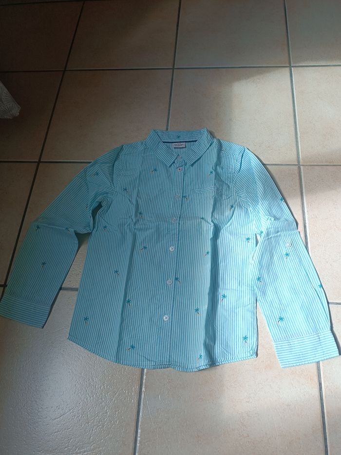 Chemise rayée verte et blanche Tape à l'oeil 8 ans