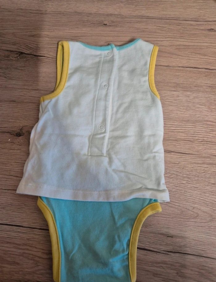 Boddy taille 1 mois - photo numéro 3