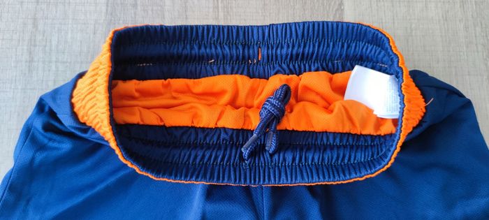 Short pour garçon marque kappa taille 8 ans couleur orange et bleu pour garçon - photo numéro 3
