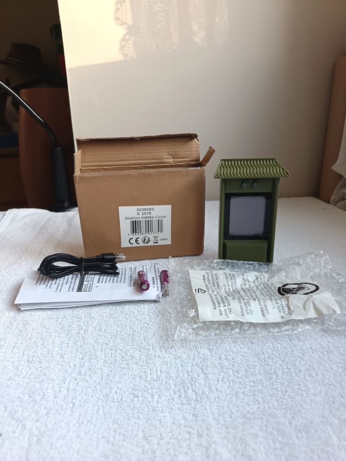 station météo Color NEUF - photo numéro 2