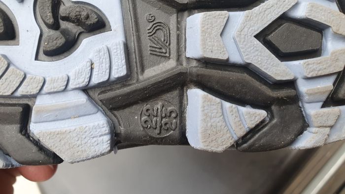 Boots ski / après-ski taille 22/23 - photo numéro 4