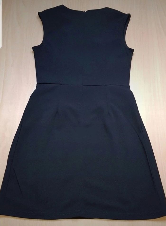 Joie robe noire habillée. - photo numéro 2