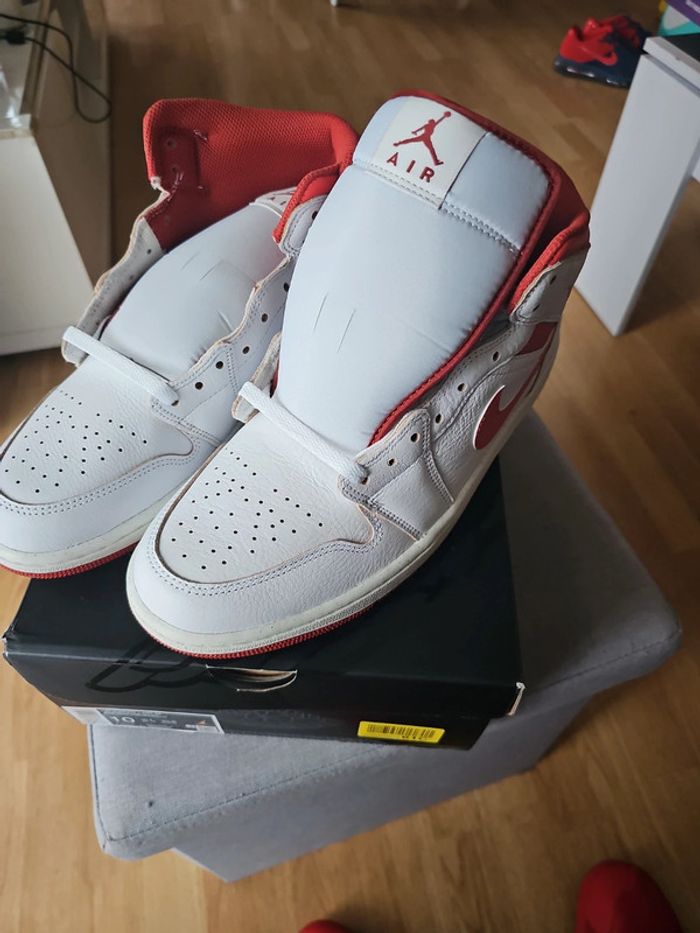 🔥Nike Air Jordan 1 Mid Dune Red T.44🏀 - photo numéro 3