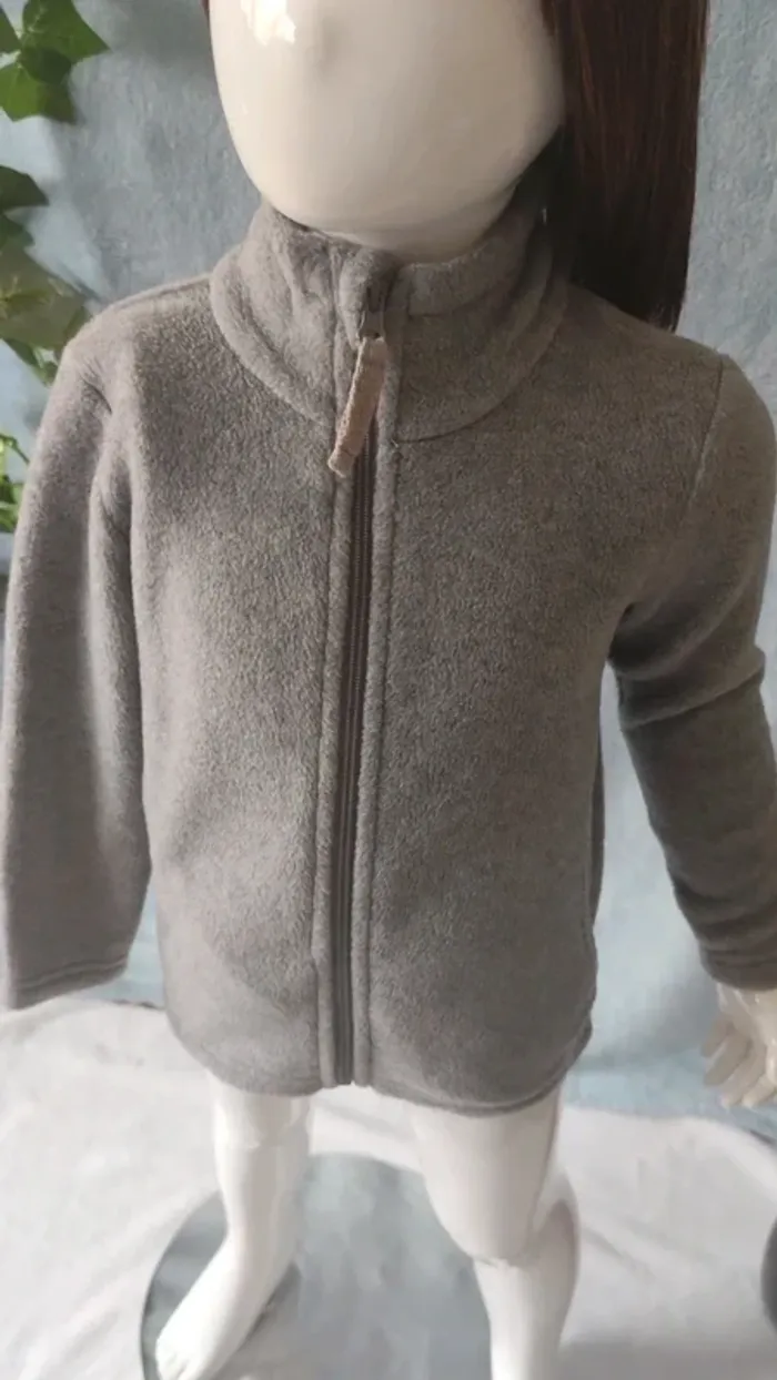 Gilet Fille 5 ans - photo numéro 2