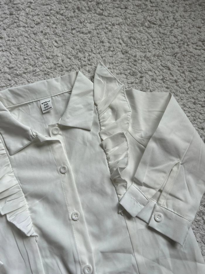 Chemise blanche - photo numéro 2