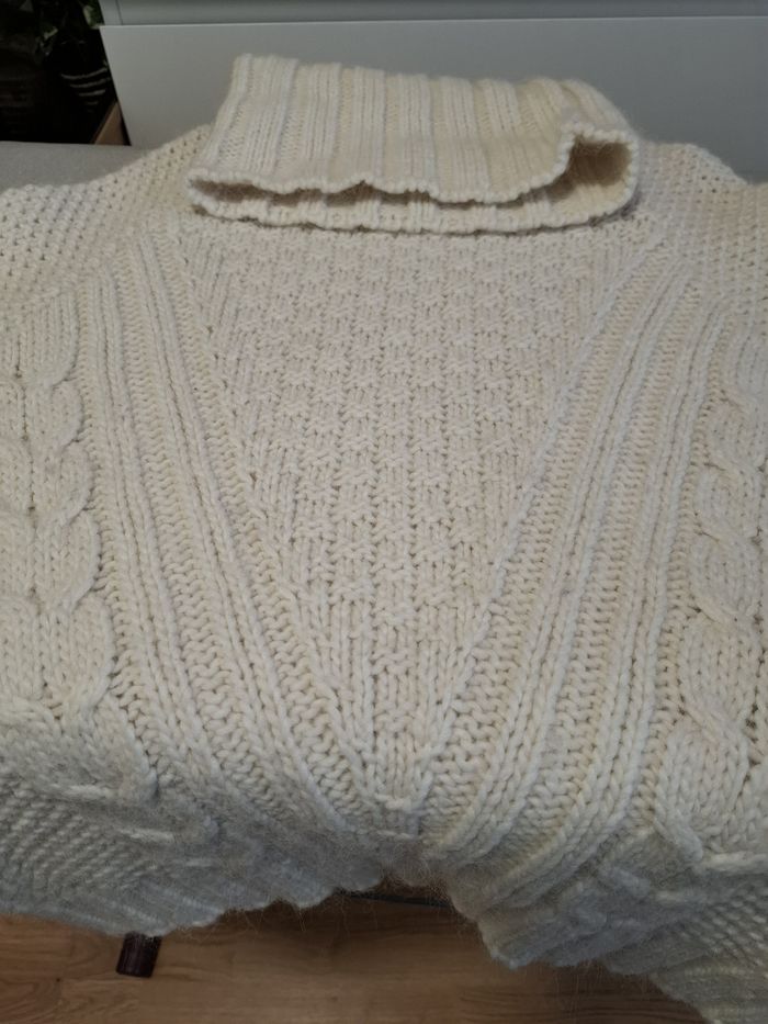 Magnifique pull femme Envie de Fraise S alpaga/laine/acrylique très chaud et en excellent état - photo numéro 5