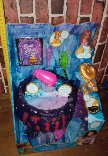 Chaudron électronique Ursula la petite sirène Disney