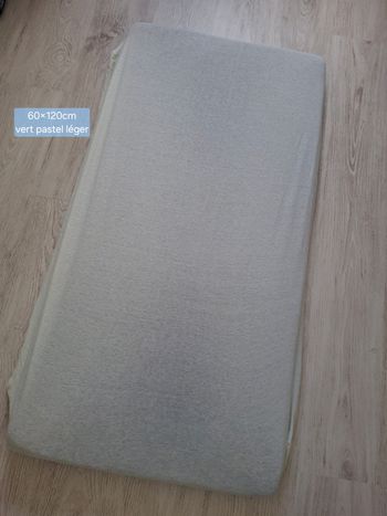 Drap-housse bébé 60×120 - 100% coton vert jaune  pastel