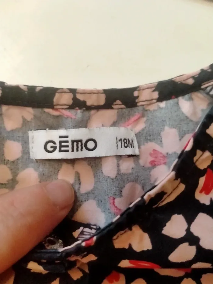 Robe bébé fille gemo Taille 18 mois - photo numéro 3