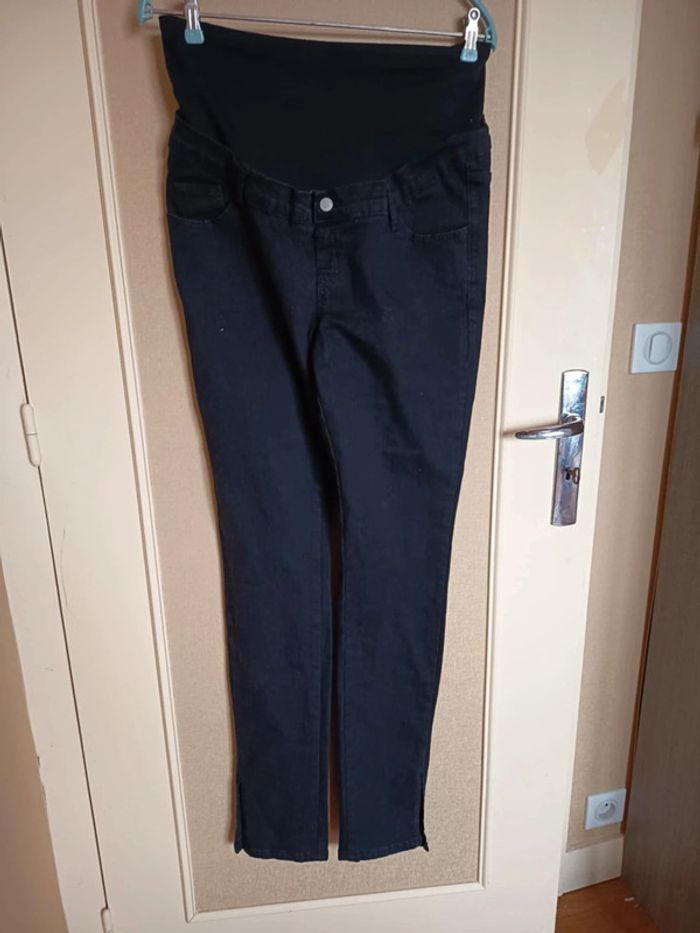 Pantalon grossesse, jeans noir. Marque shein.