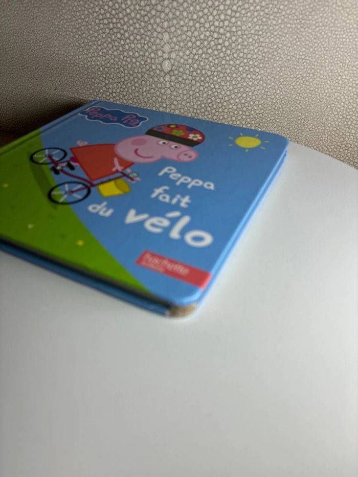 Peppa piG fait du vélo - photo numéro 4