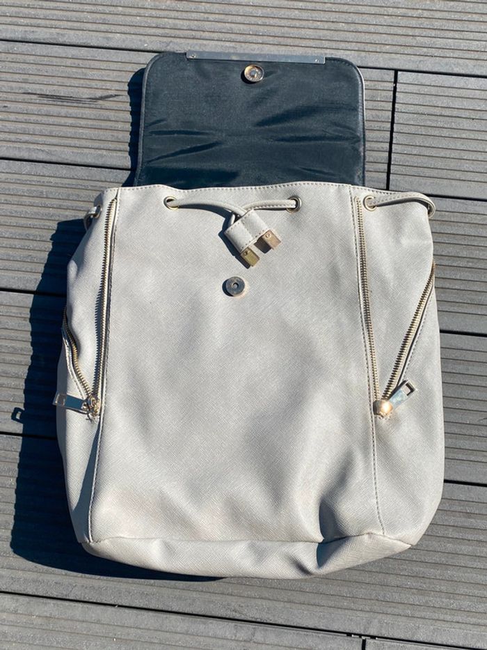 sac à dos style gris beige - photo numéro 2