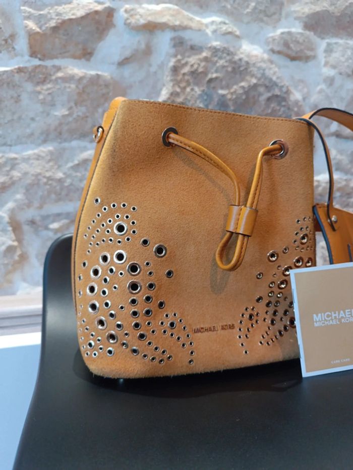 Sac bourse cuir et daim jaune MK - photo numéro 2