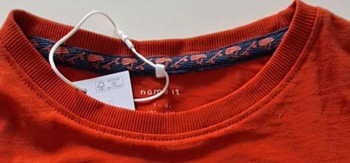 Tee-shirt neuf avec étiquette garçon 7 ans - photo numéro 3