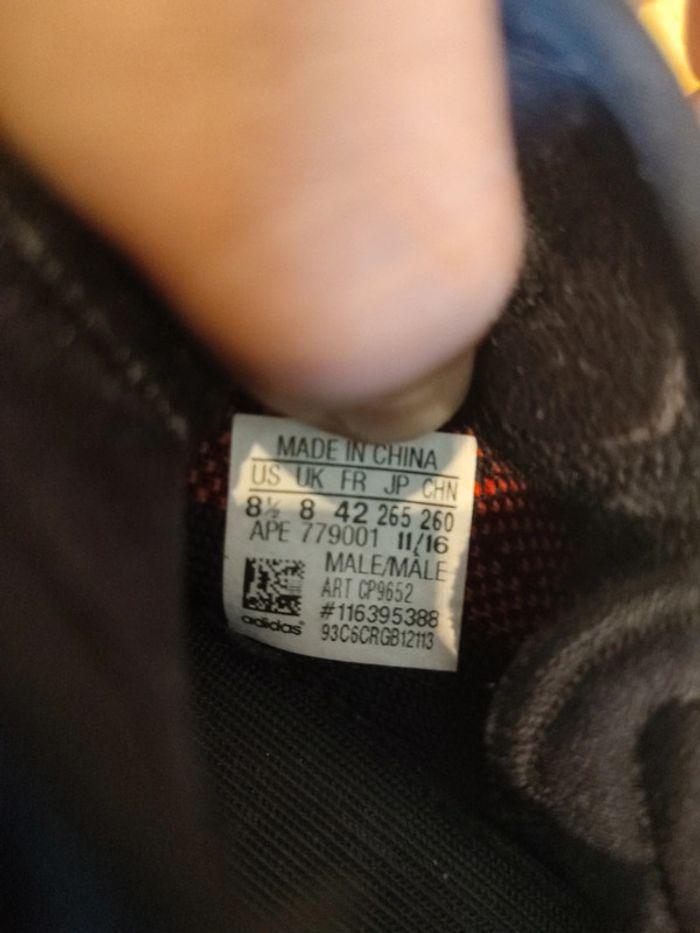 Adidas Yeezy 350 art CP 9652 - photo numéro 7