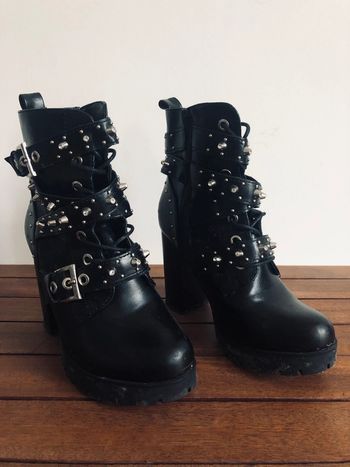 Bottines à clous