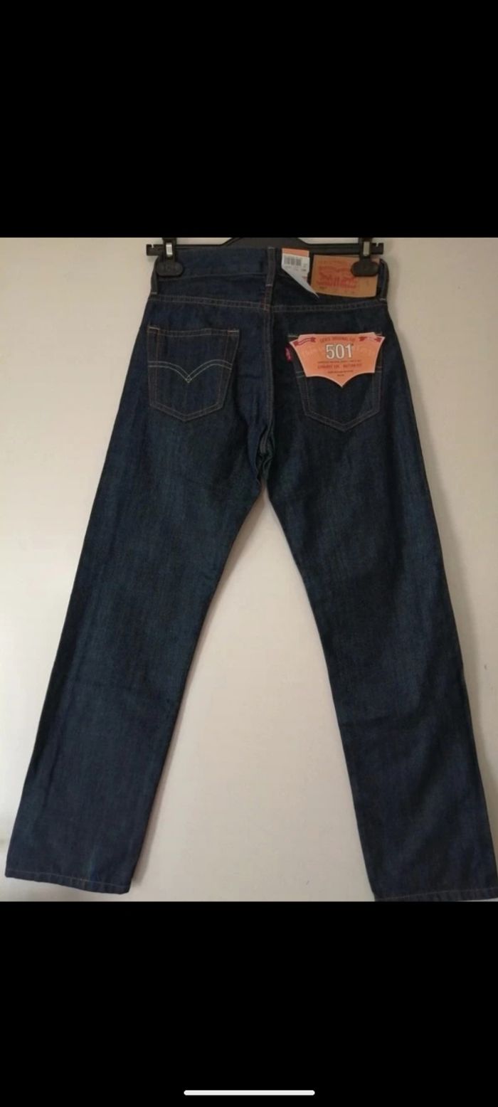 Beau jean Levi's authentique bleu. Taille 12 ans. - photo numéro 4