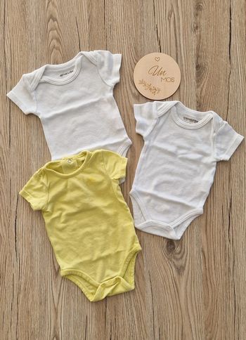 Lot de 3 bodies bébé garçon 1mois
