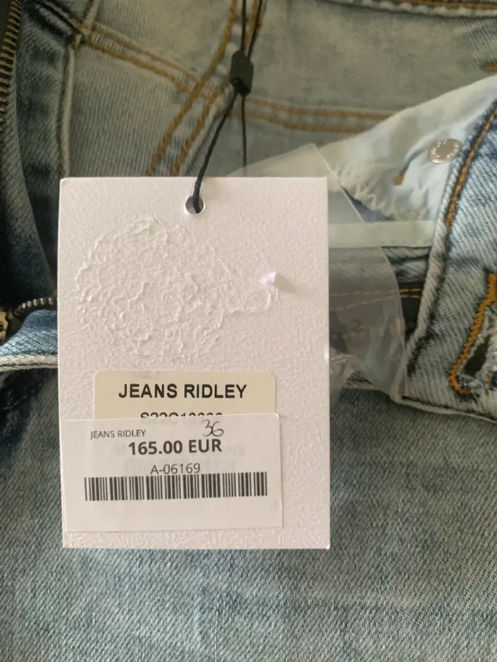 Suncoo jeans T36 neuf - photo numéro 4