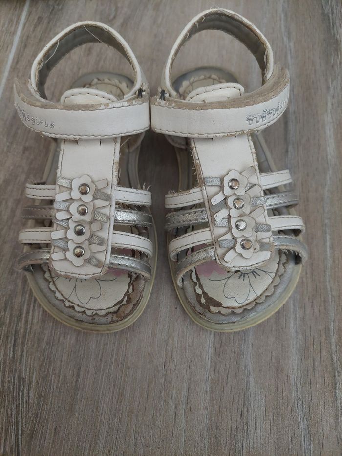 Chaussures ouvertes - photo numéro 2