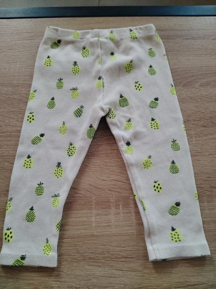 Legging Zara baby girl - 9/12 mois - motif ananas - photo numéro 4