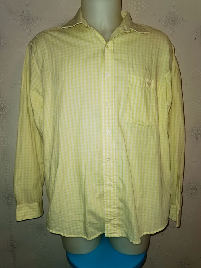 D2065 - chemise homme en taille XL