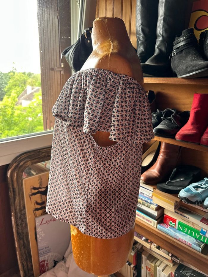 Blouse à épaule dénudées motifs - photo numéro 2
