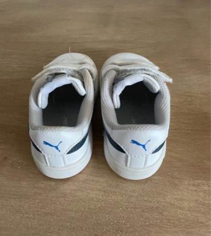 Basket Puma taille 22 - photo numéro 3