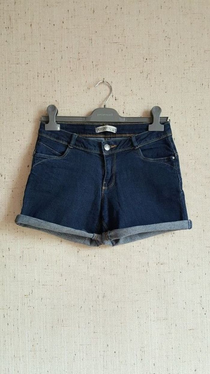 Short en jean taille 34