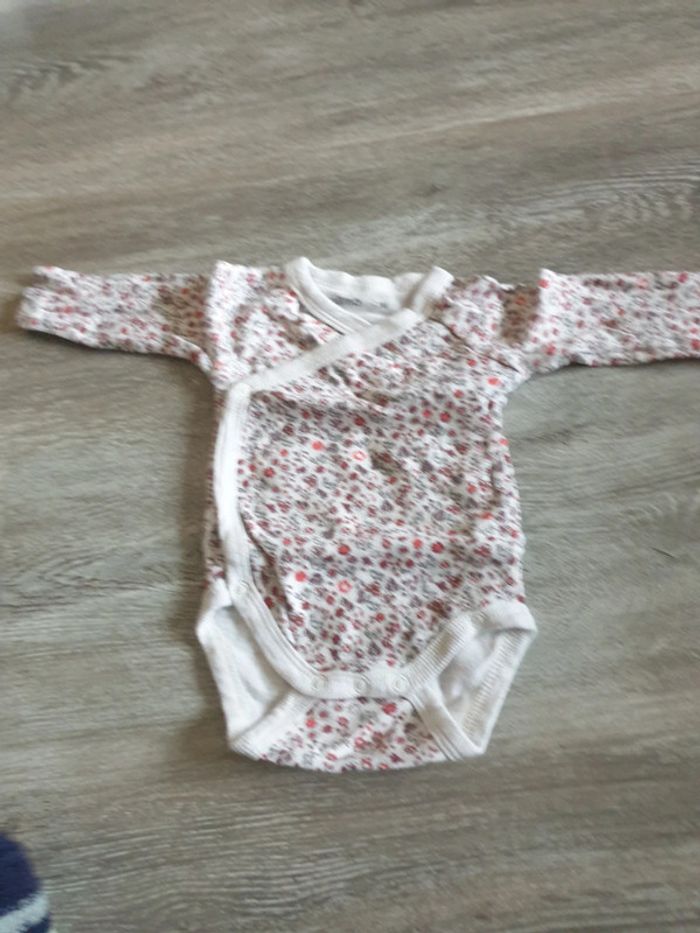 Lot body 6mois - photo numéro 5