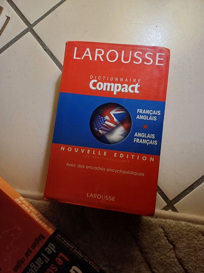 Livre dictionnaire français anglais