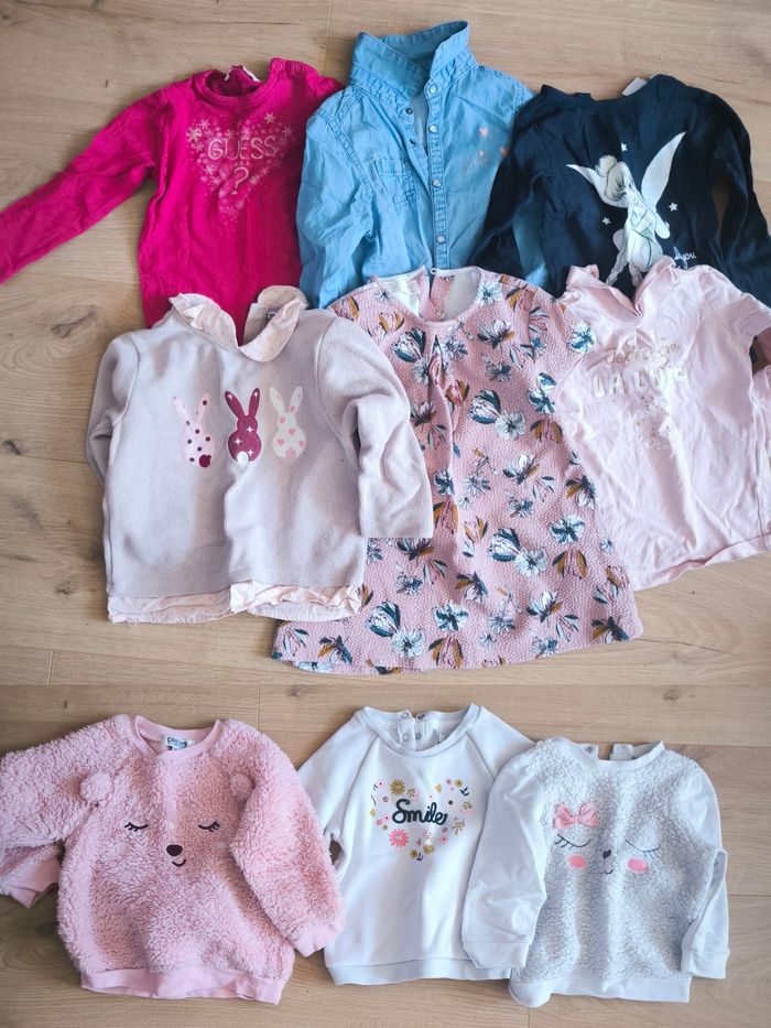 Lot vêtements 18 mois. - photo numéro 3