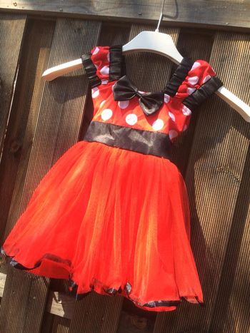 adorable robe minnie 1an, neuve avec étiquette