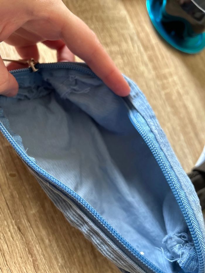 Trousse scolaire - photo numéro 5